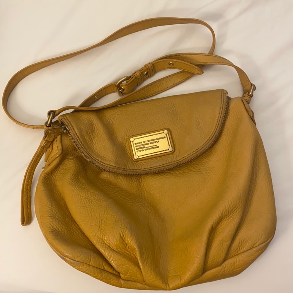 Marc jacobs mustard yellow crossbody